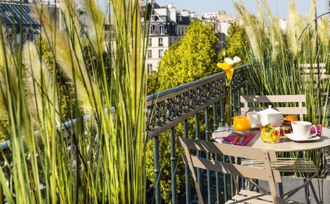 Chambre Avec Terrasse A Montmartre Sacre Coeur Apartment Paris Bagian luar foto